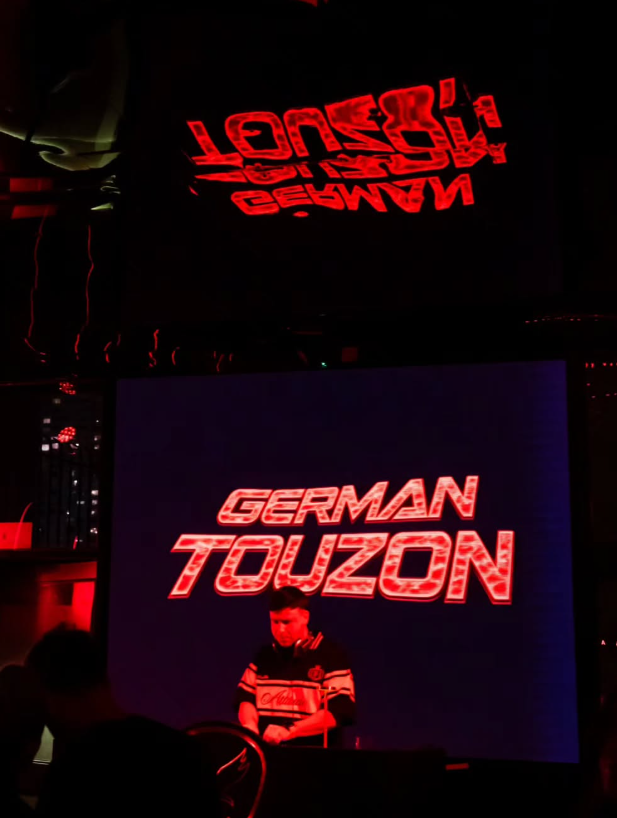 Capitan Touzon en cabina